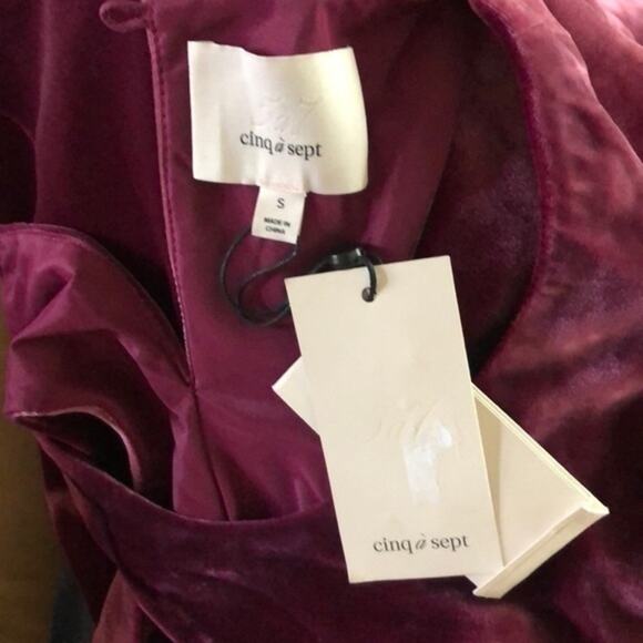 Cinq a Sept Dylan Asymmetrical Top in Gobe Small - Picture 5 of 5